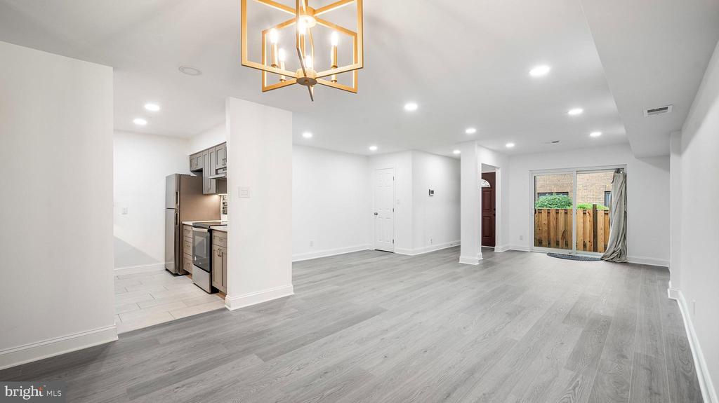 3136 APPLE ROAD NE 16