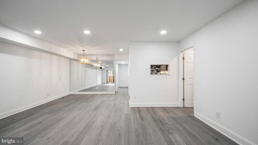 3136 APPLE ROAD NE 16