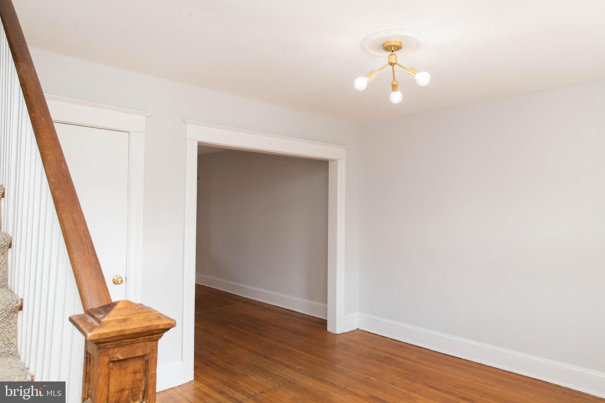 302 CHANNING STREET NE