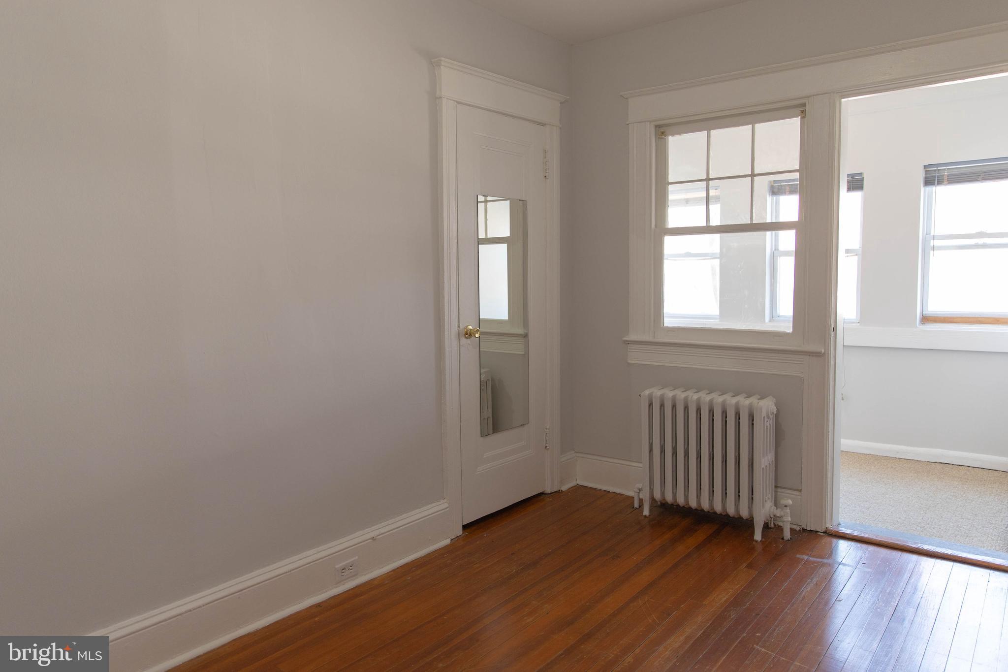 302 CHANNING STREET NE