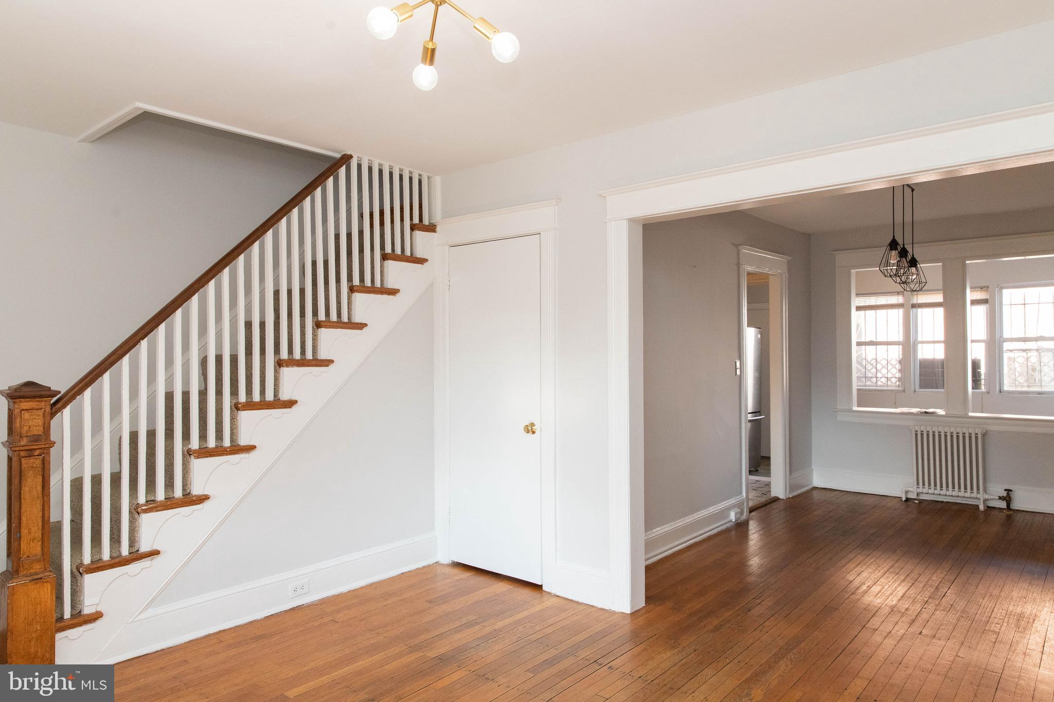 302 CHANNING STREET NE