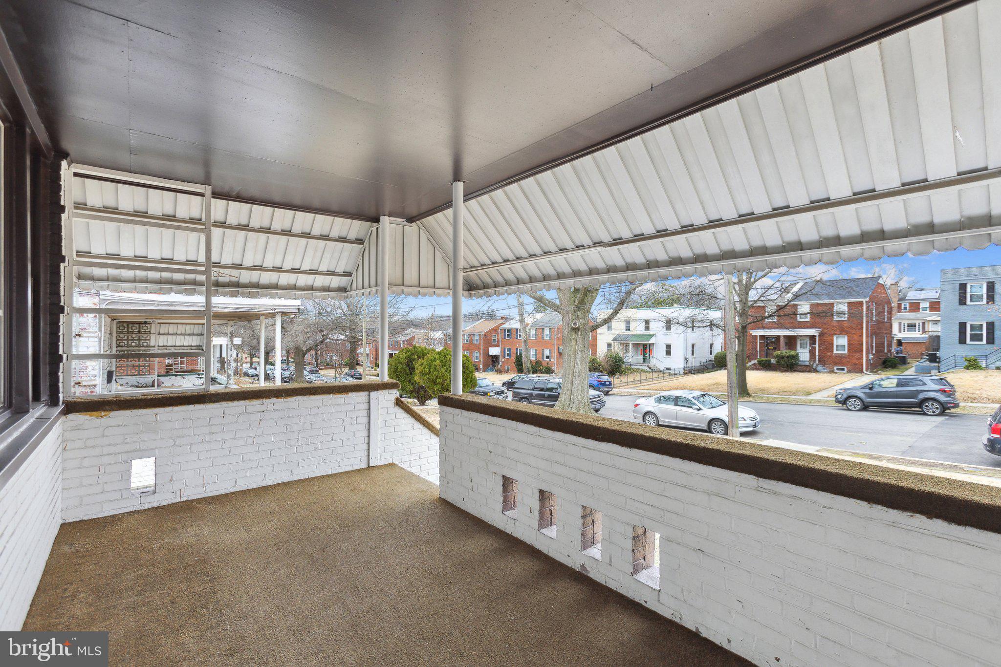 5041 12TH STREET NE