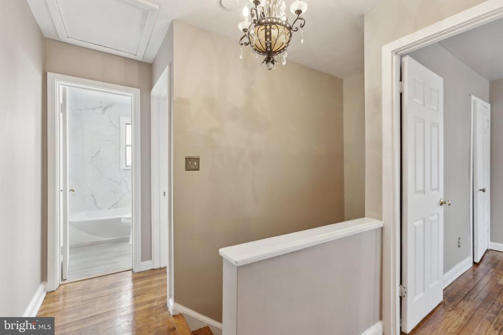 5041 12TH STREET NE