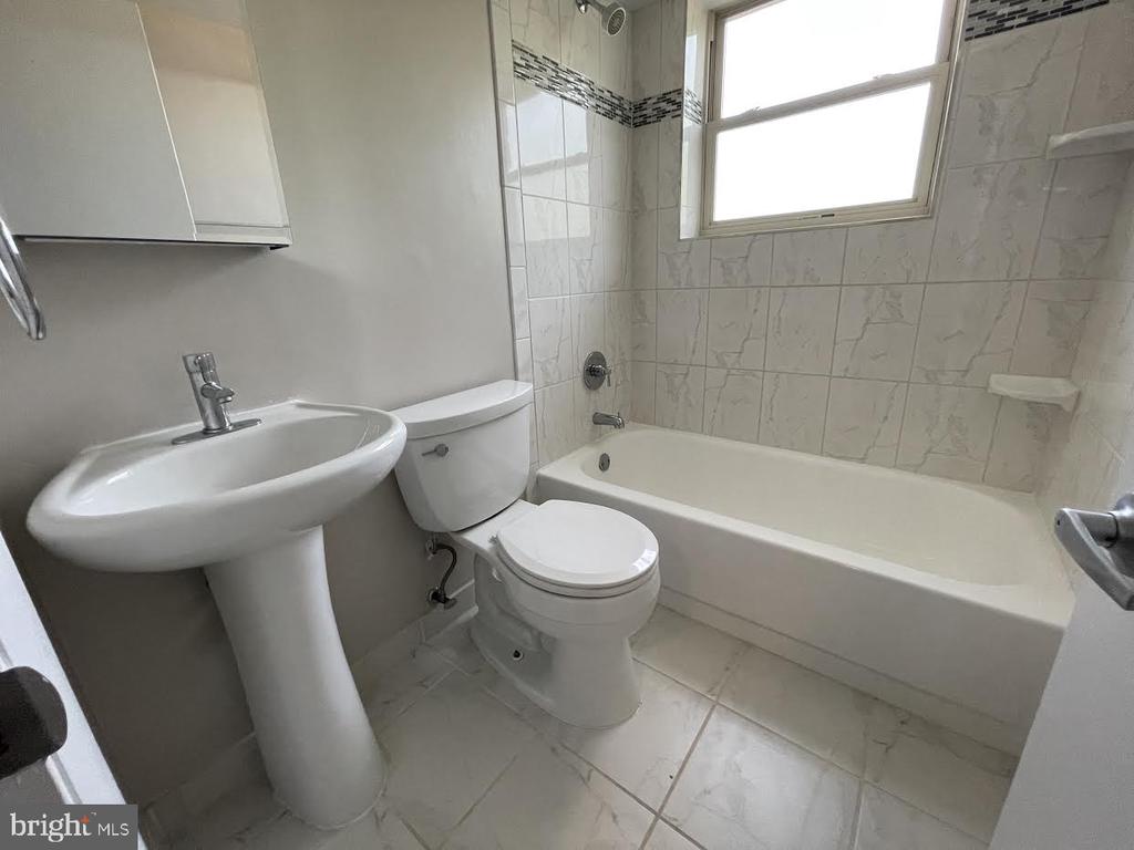 2651 BIRNEY PLACE SE 302