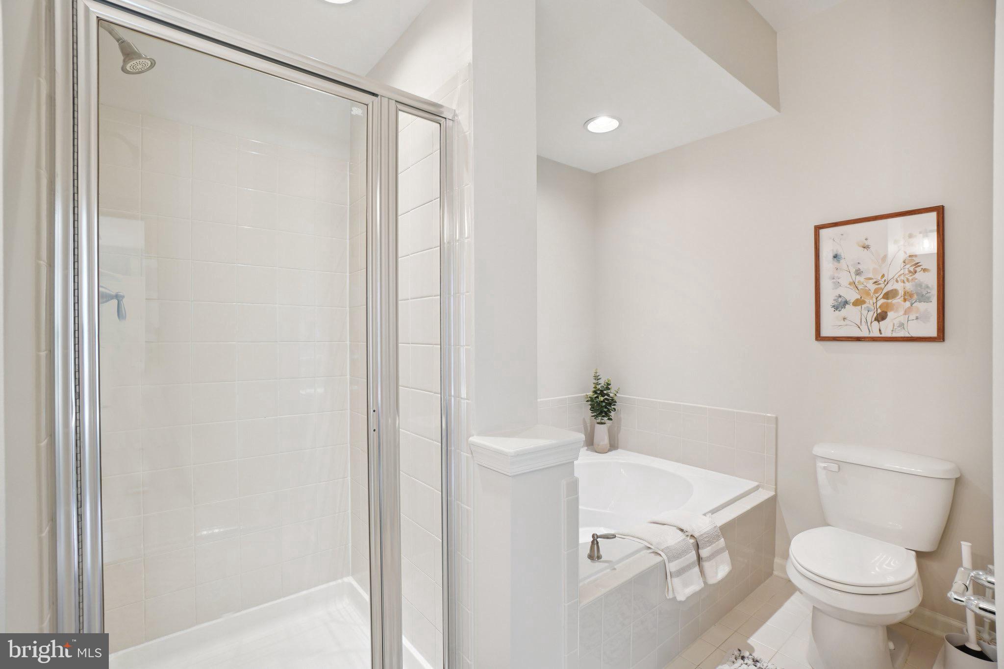 2506 HURSTON LANE NE G