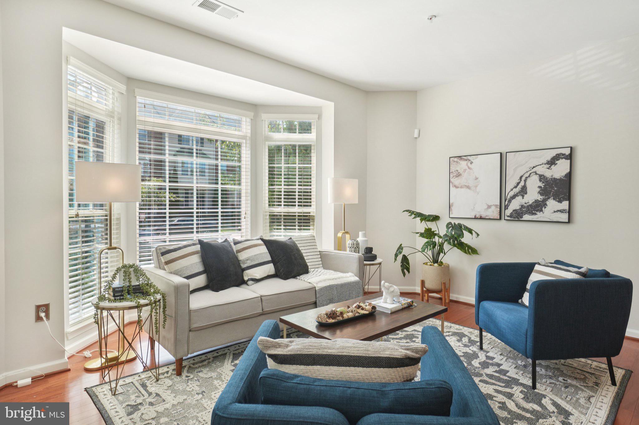 2506 HURSTON LANE NE G