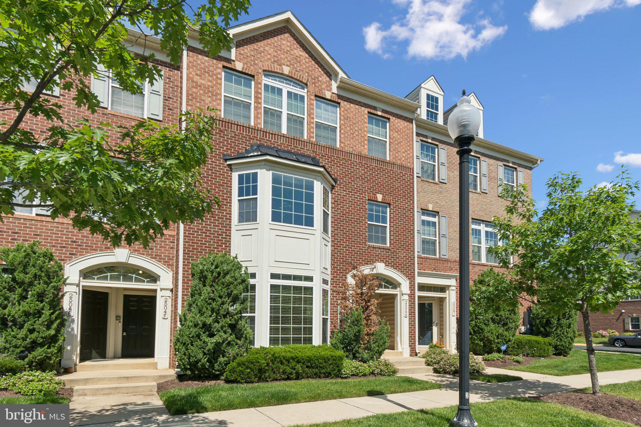 2506 HURSTON LANE NE G