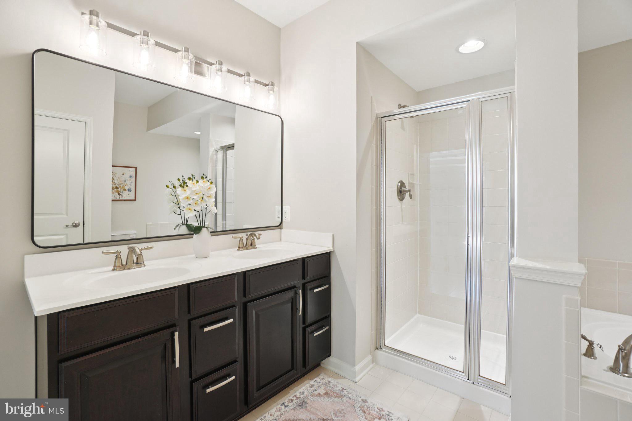 2506 HURSTON LANE NE G