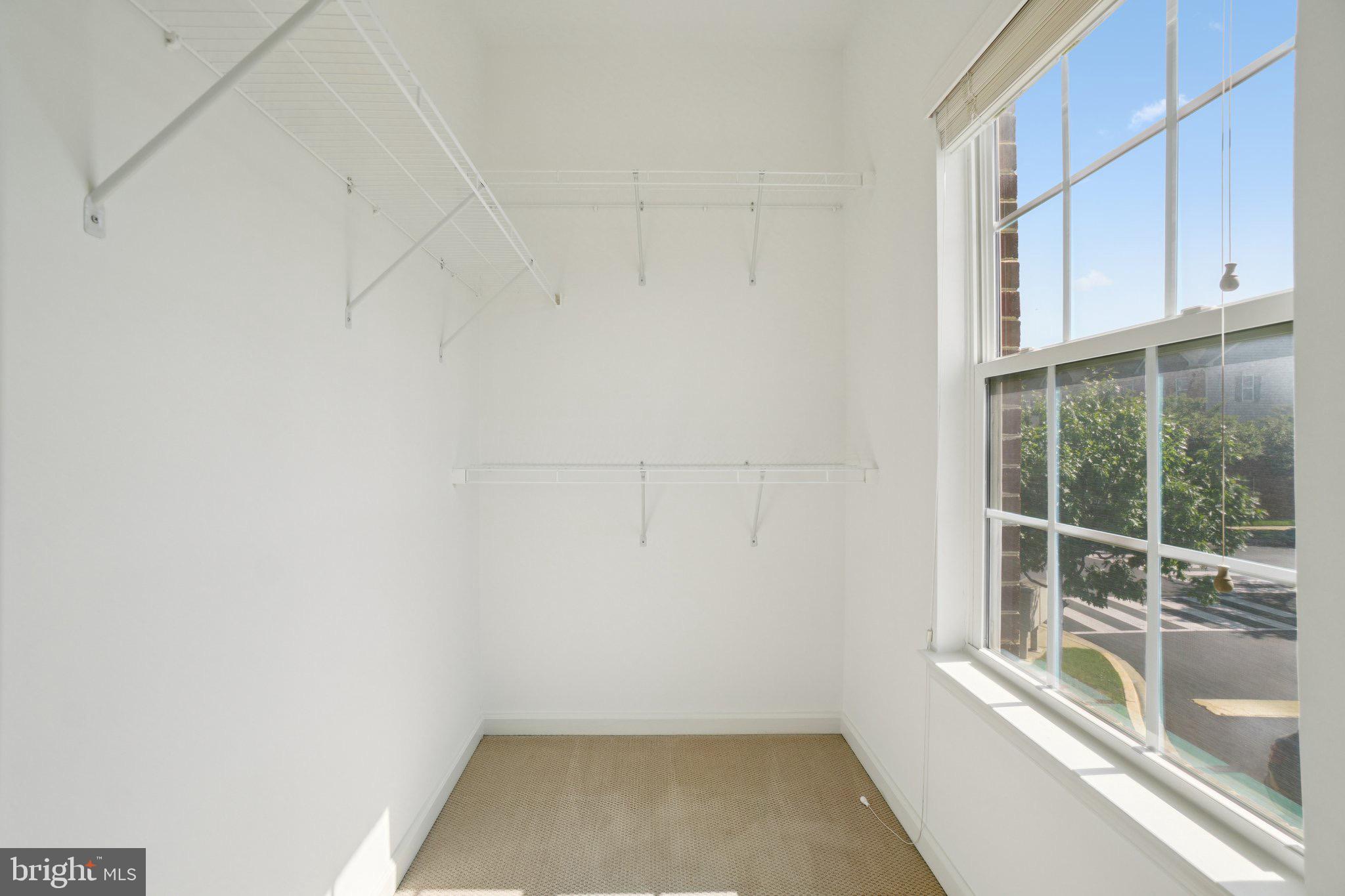 2506 HURSTON LANE NE G