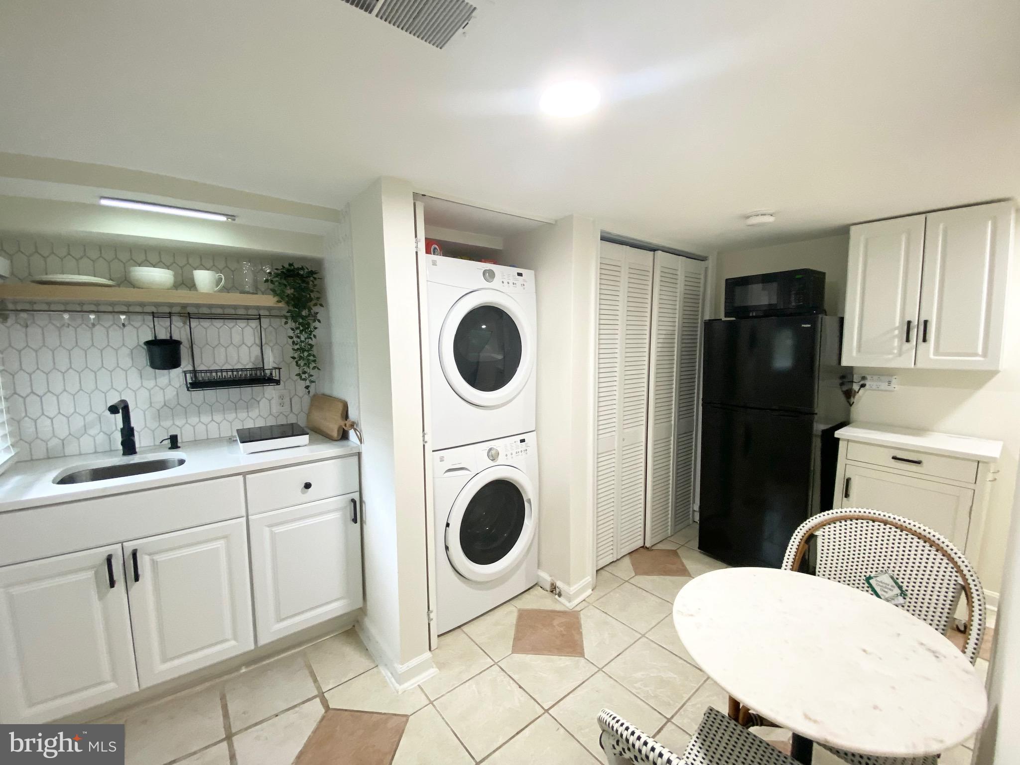 650 HOBART PLACE NW BASEMENT