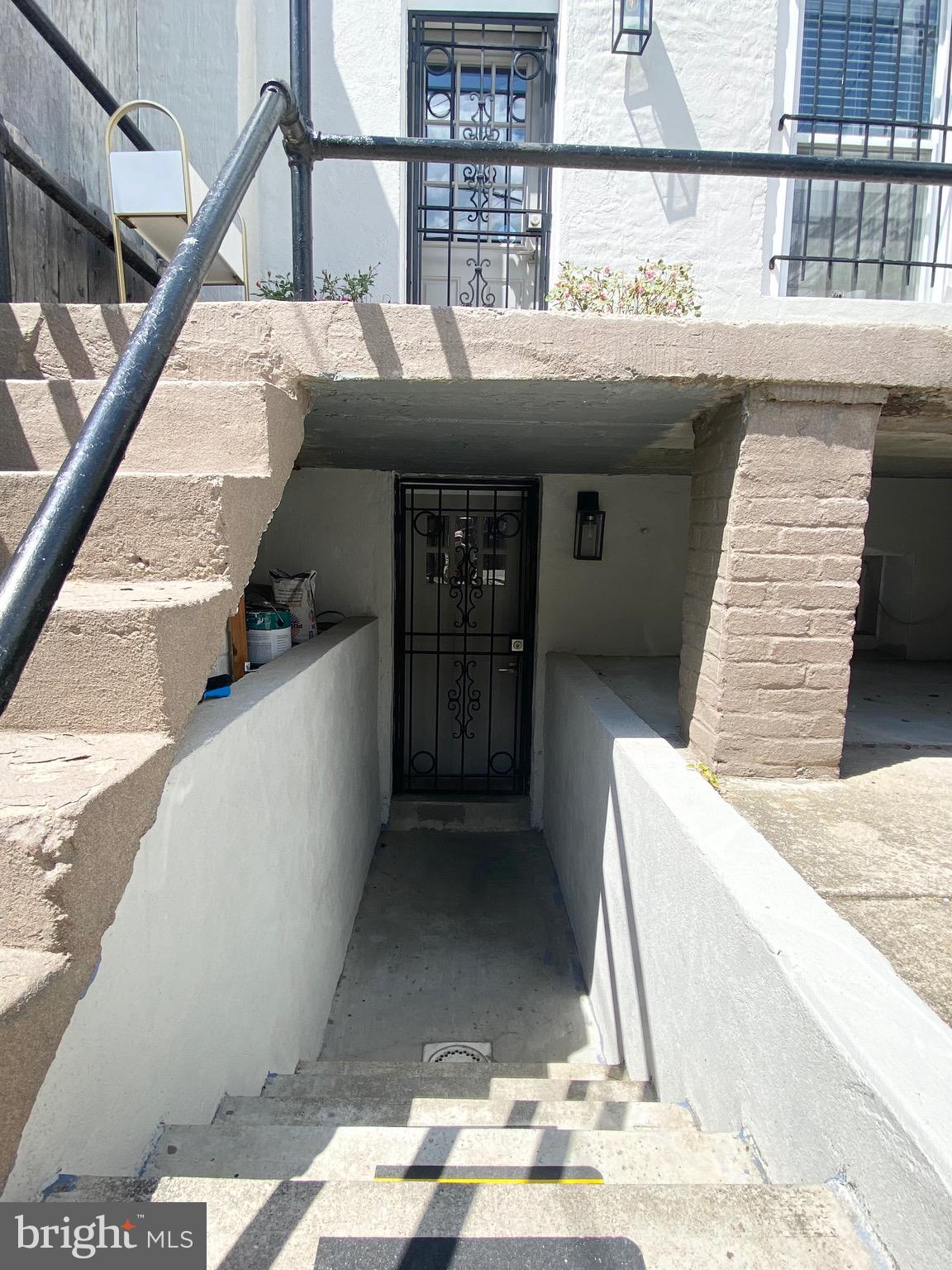 650 HOBART PLACE NW BASEMENT