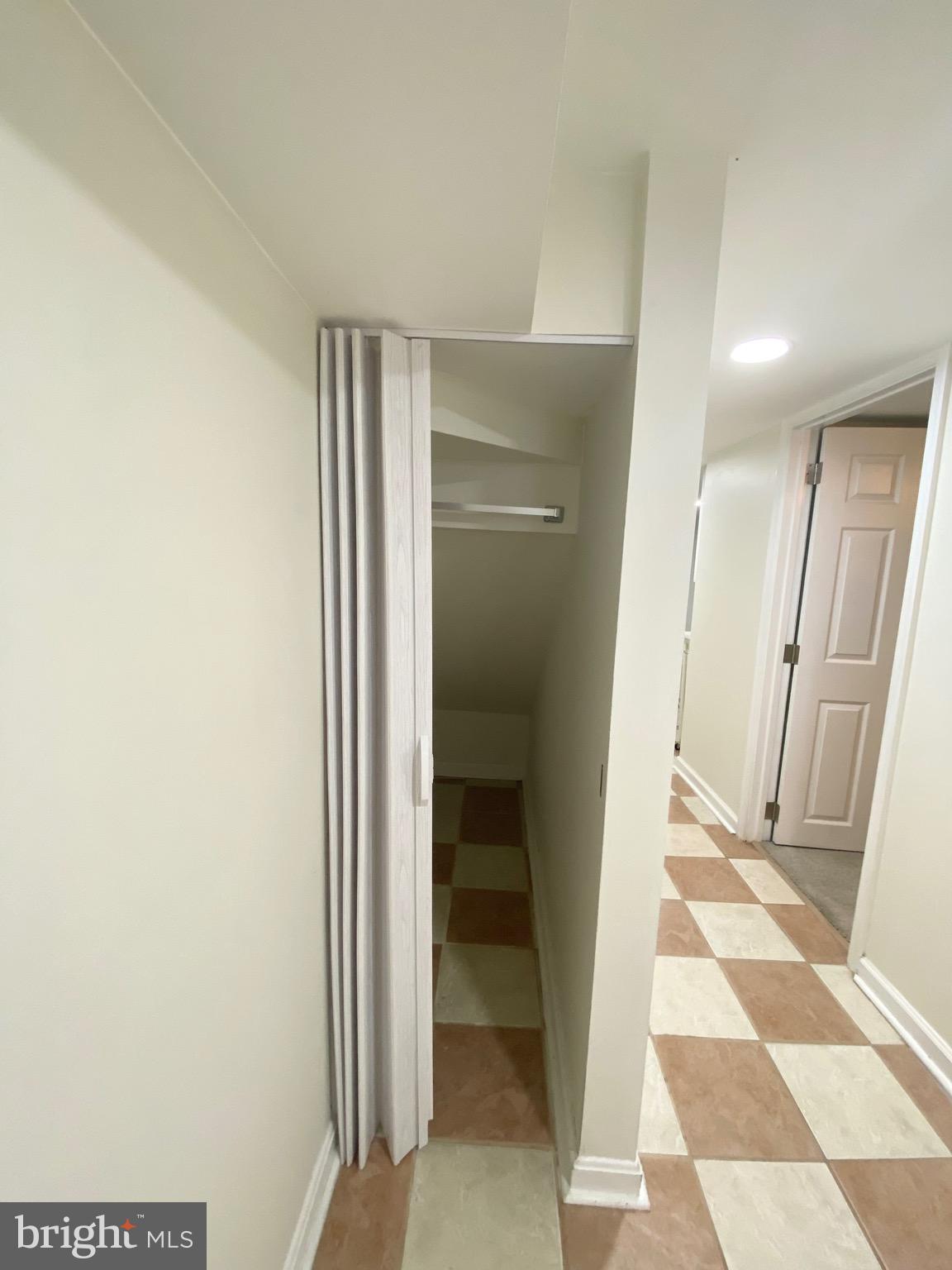 650 HOBART PLACE NW BASEMENT