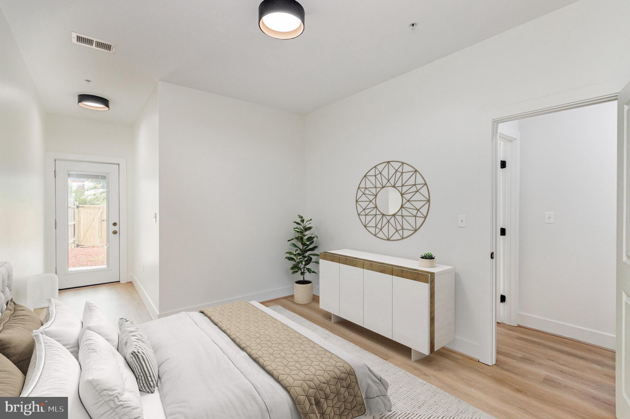 429 20TH STREET NE 1