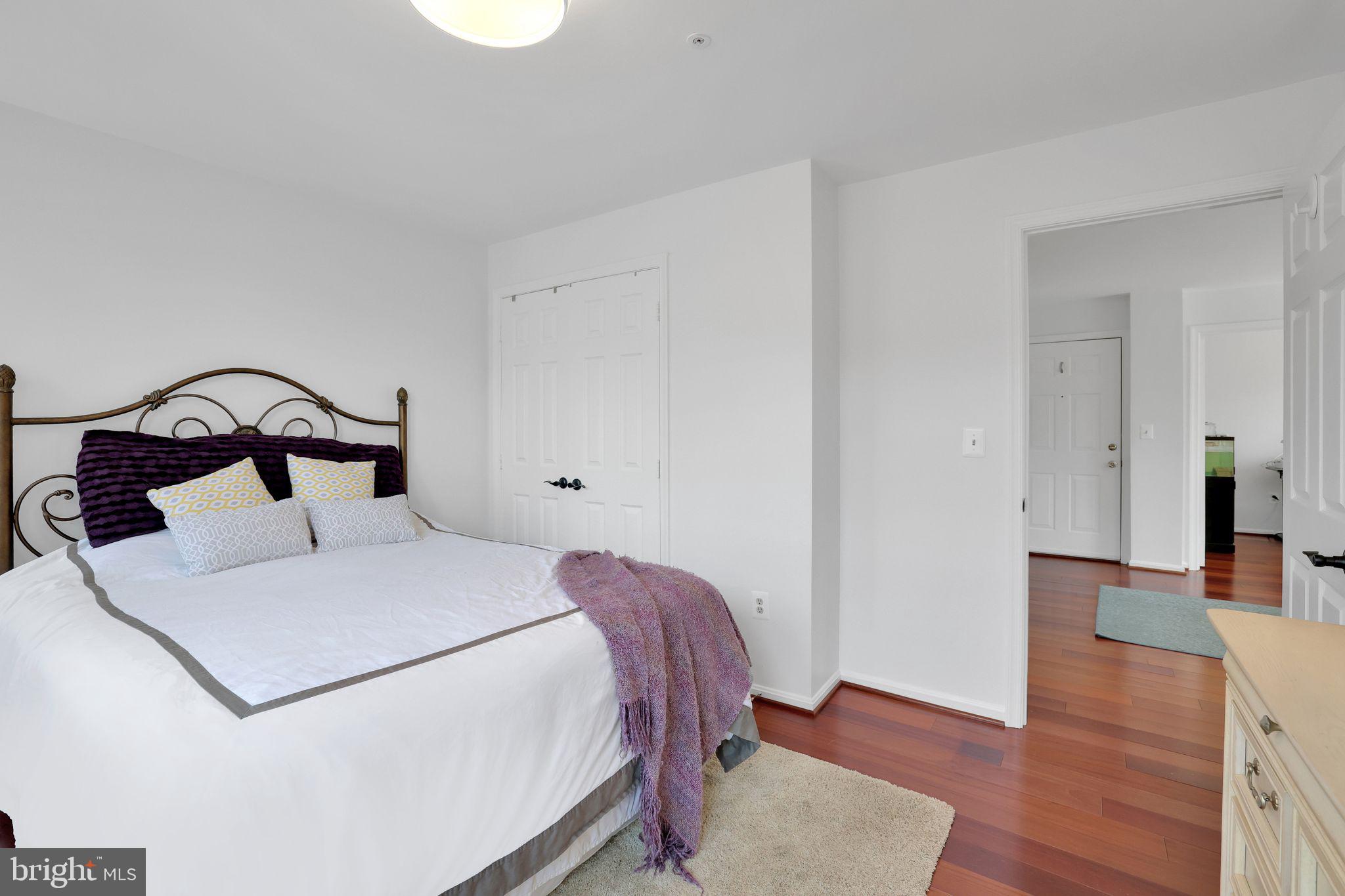 1218 PERRY STREET NE 301