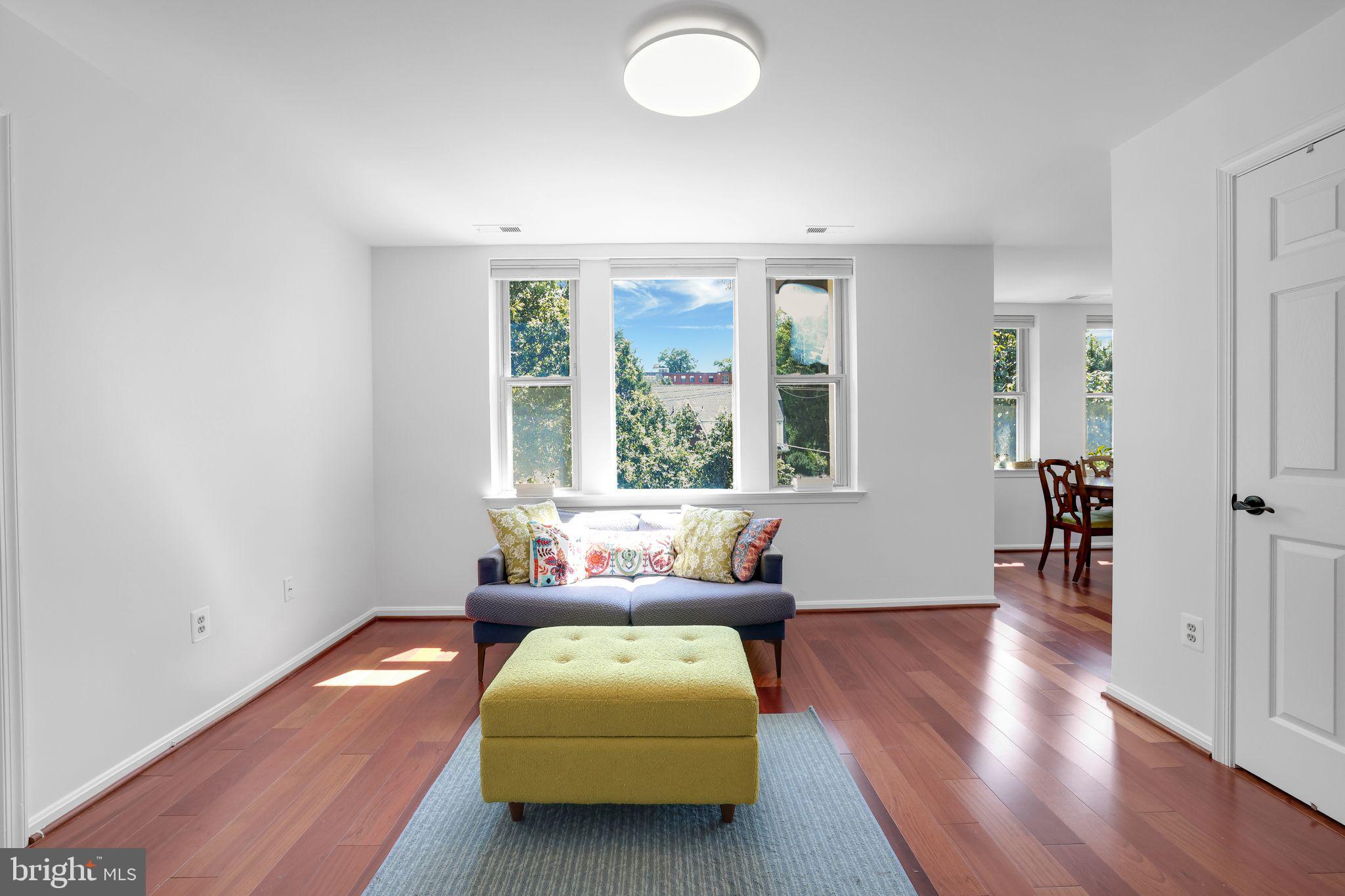 1218 PERRY STREET NE 301