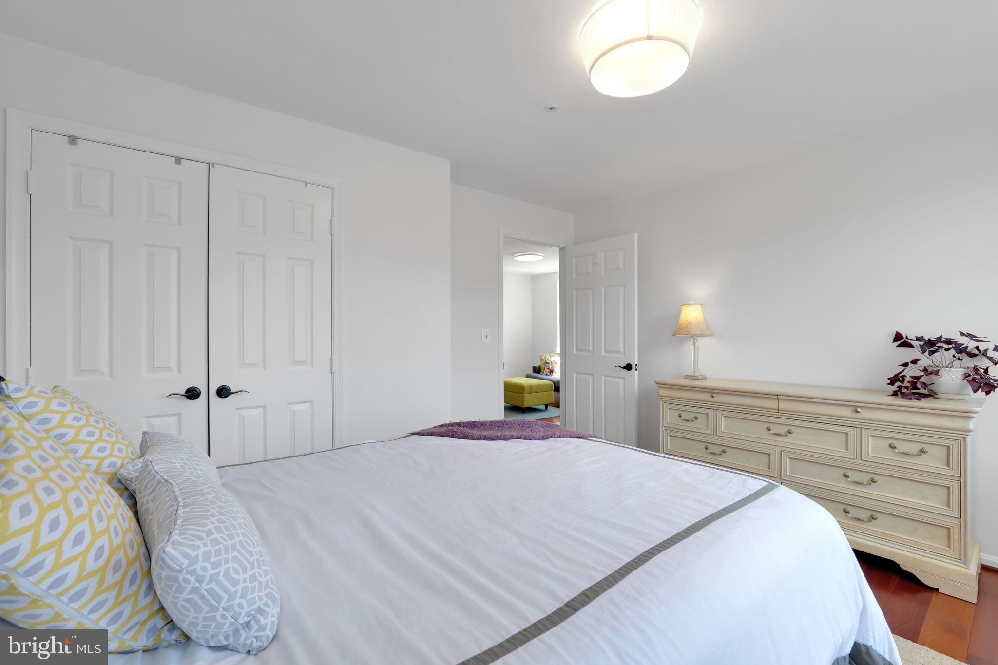 1218 PERRY STREET NE 301