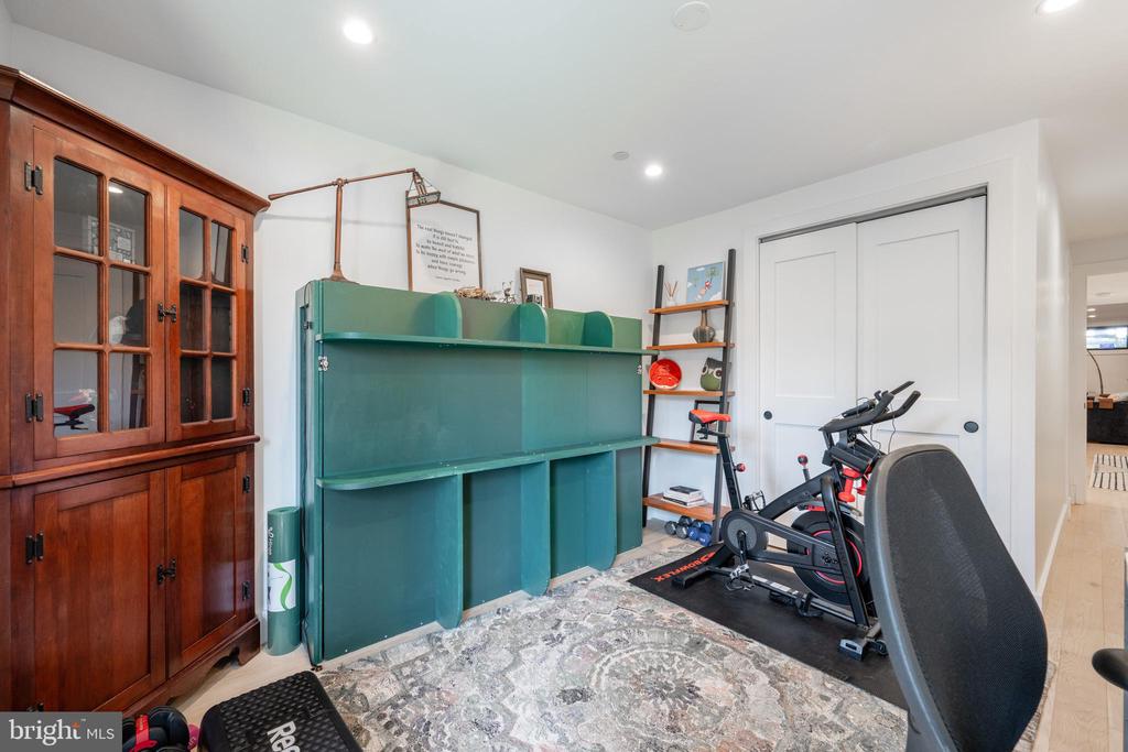 532 TAYLOR STREET NW 1