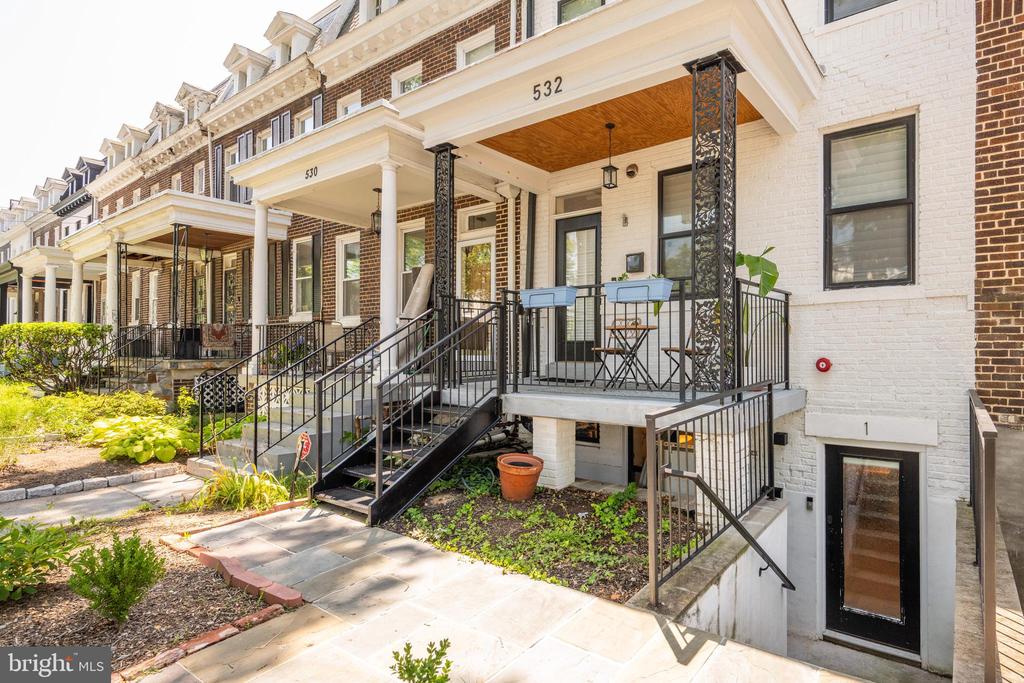 532 TAYLOR STREET NW 1
