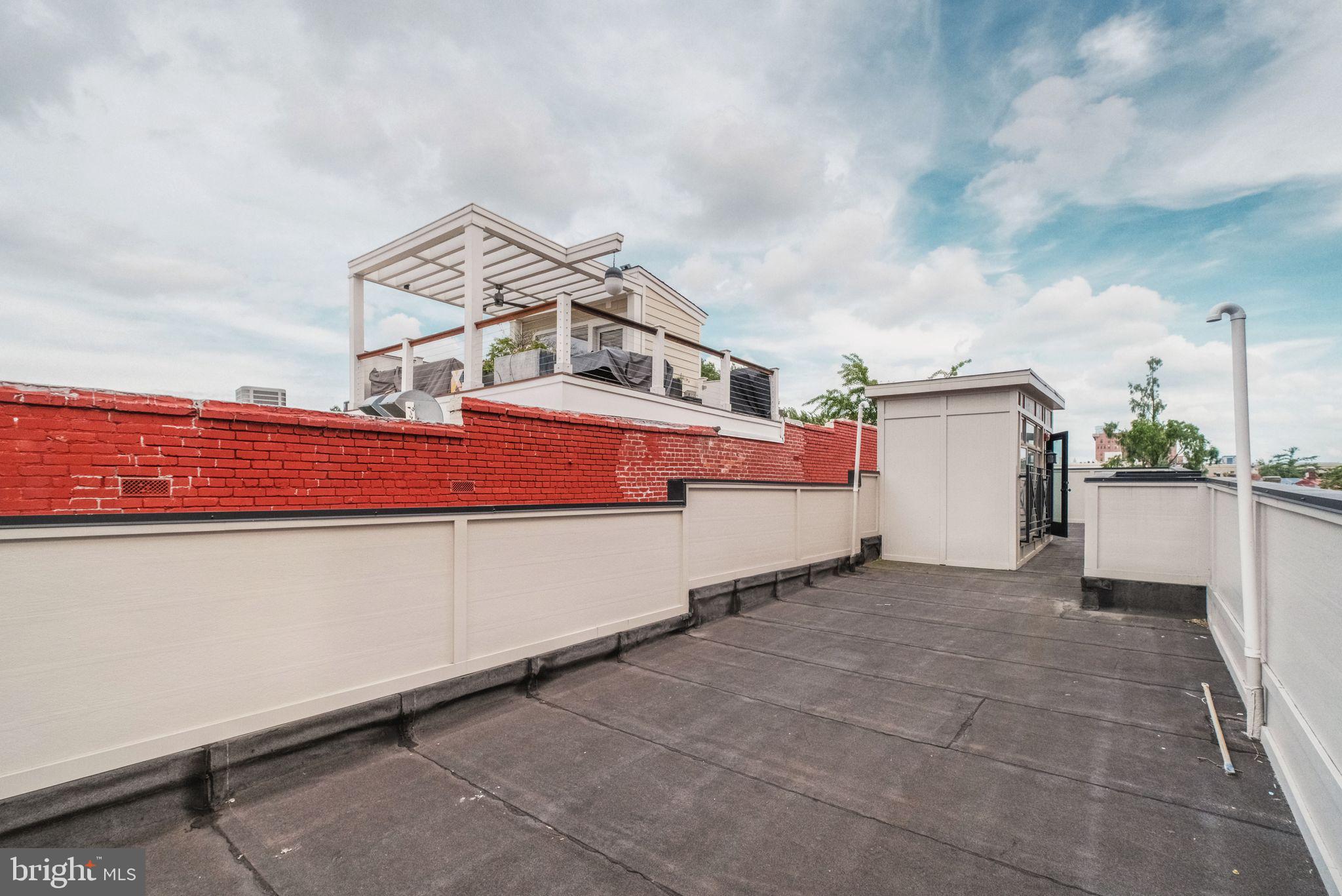 1619 SWANN STREET NW 4