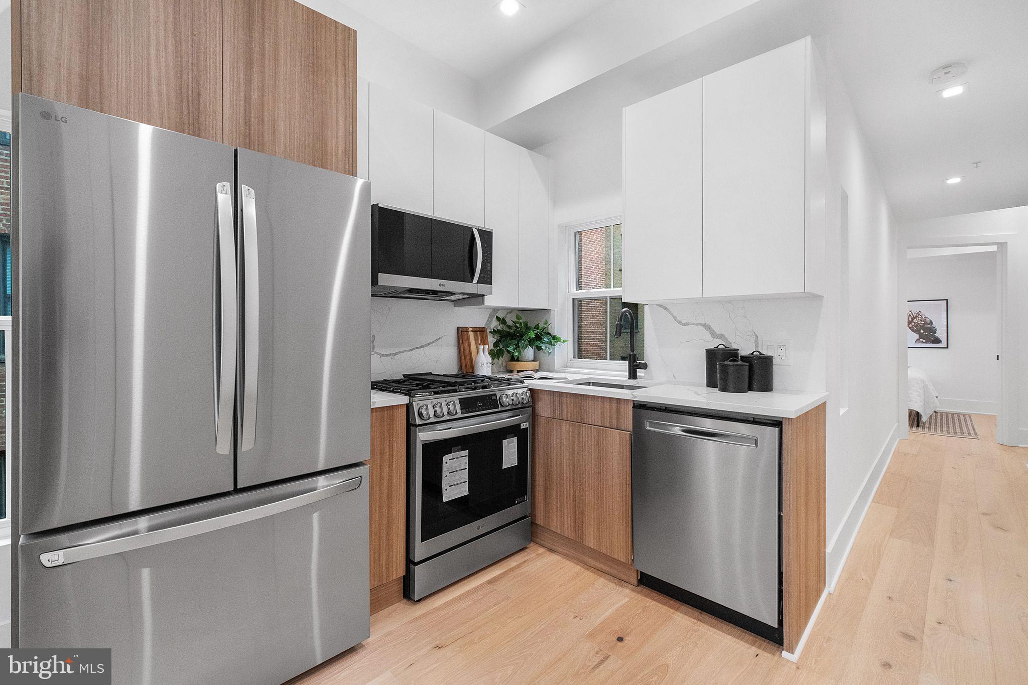 1619 SWANN STREET NW 4