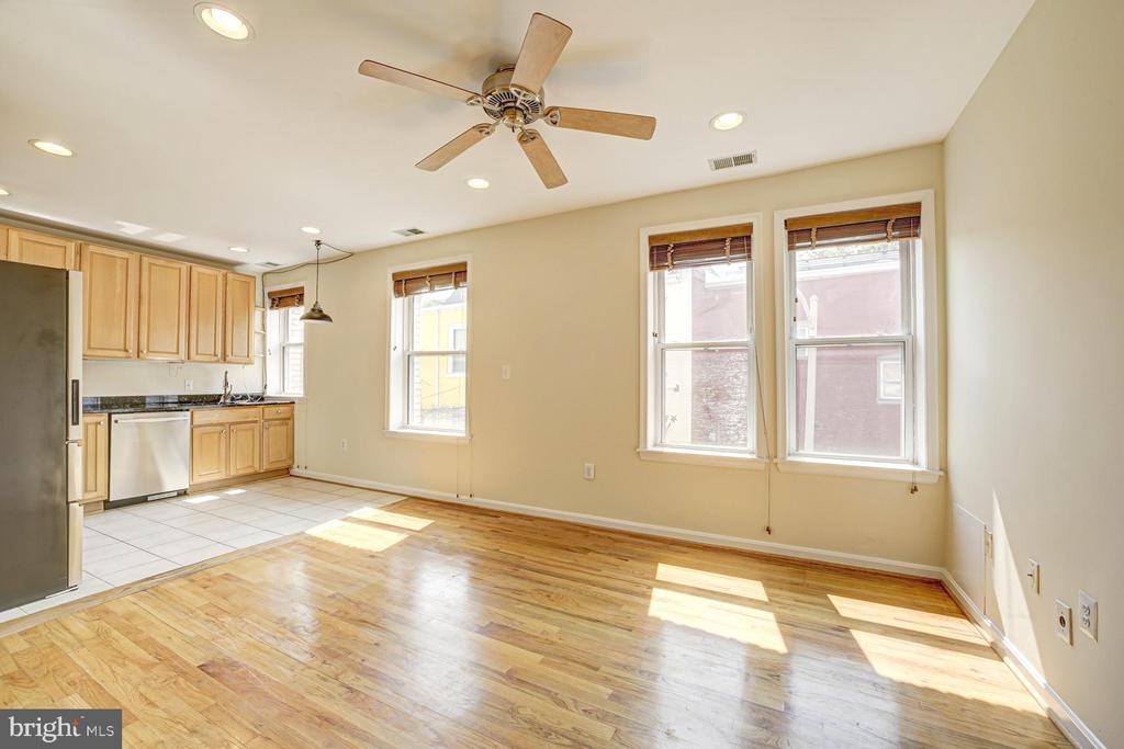 1030 FAIRMONT STREET NW 204