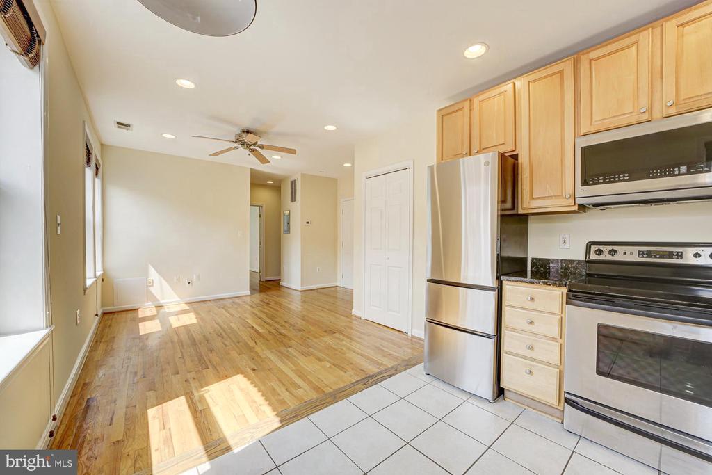 1030 FAIRMONT STREET NW 204