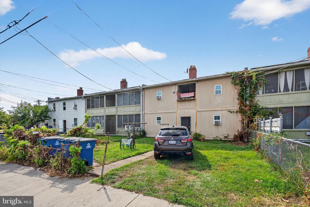 113 35TH STREET NE