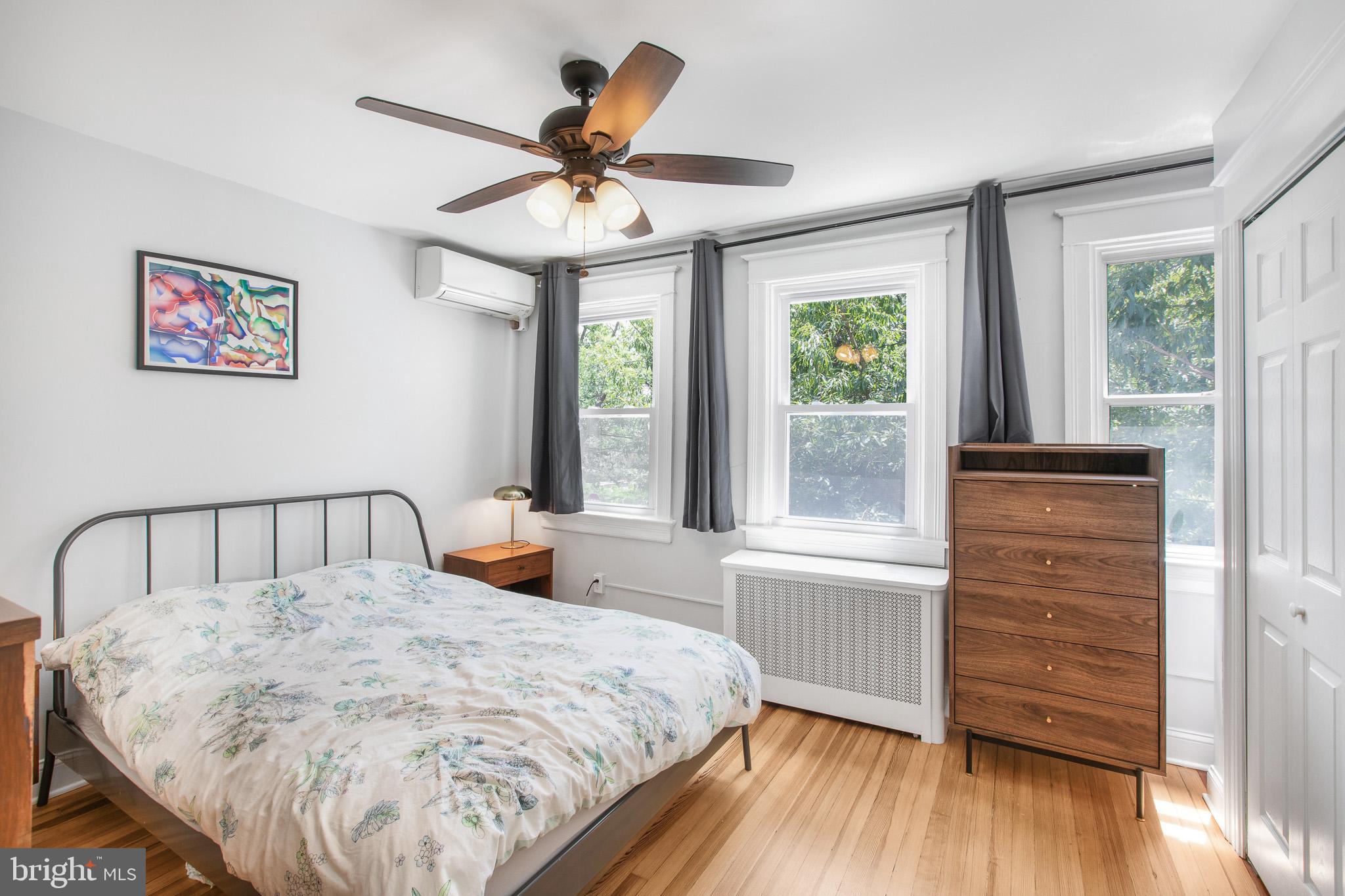 330 CHANNING STREET NE