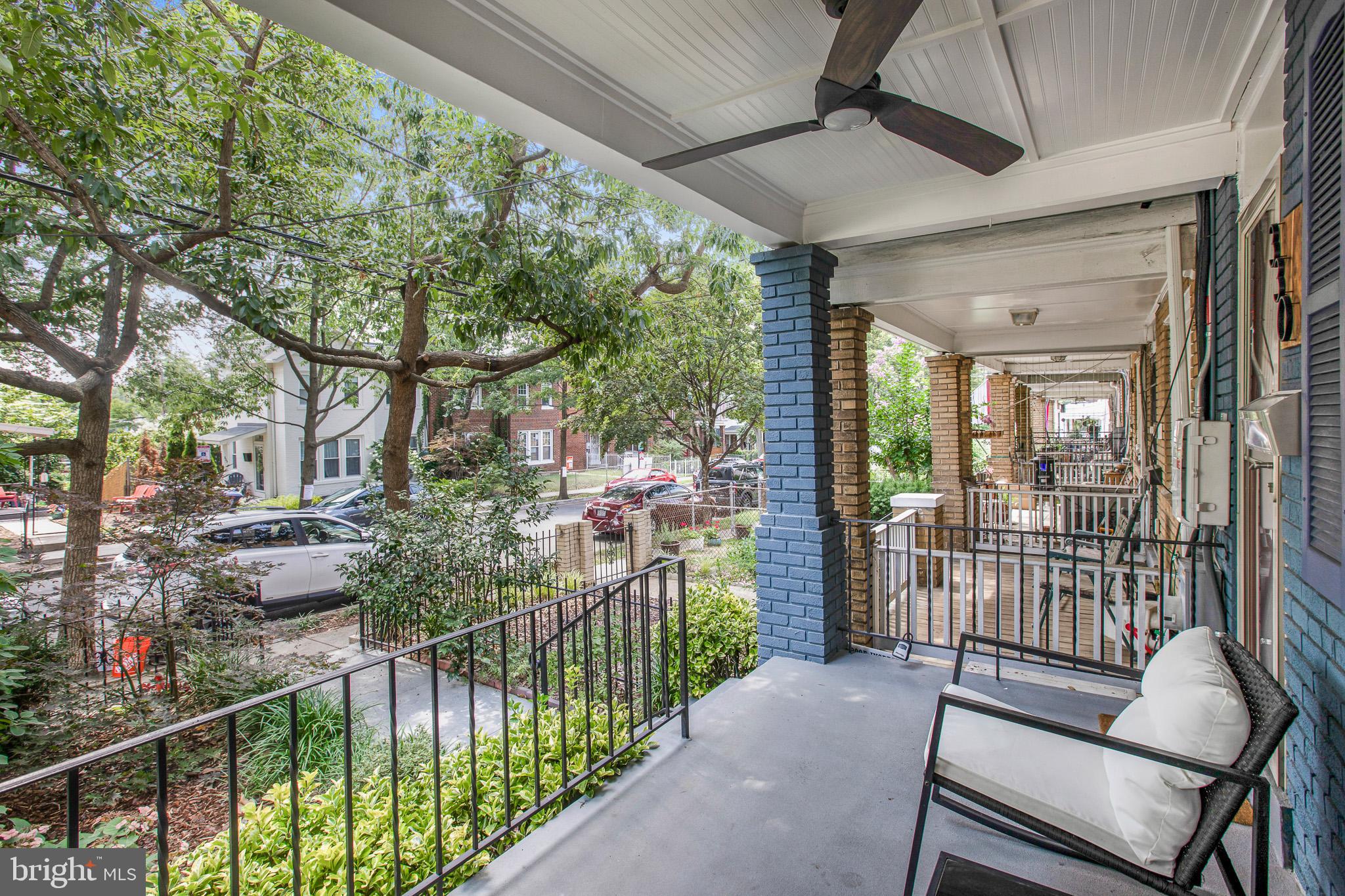 330 CHANNING STREET NE