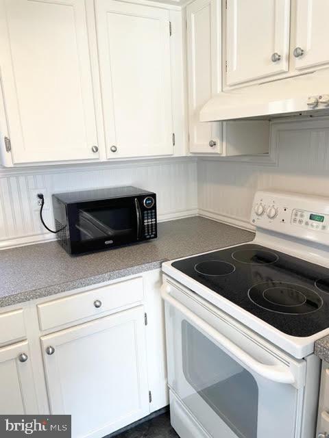 3841 NEWARK STREET NW D454