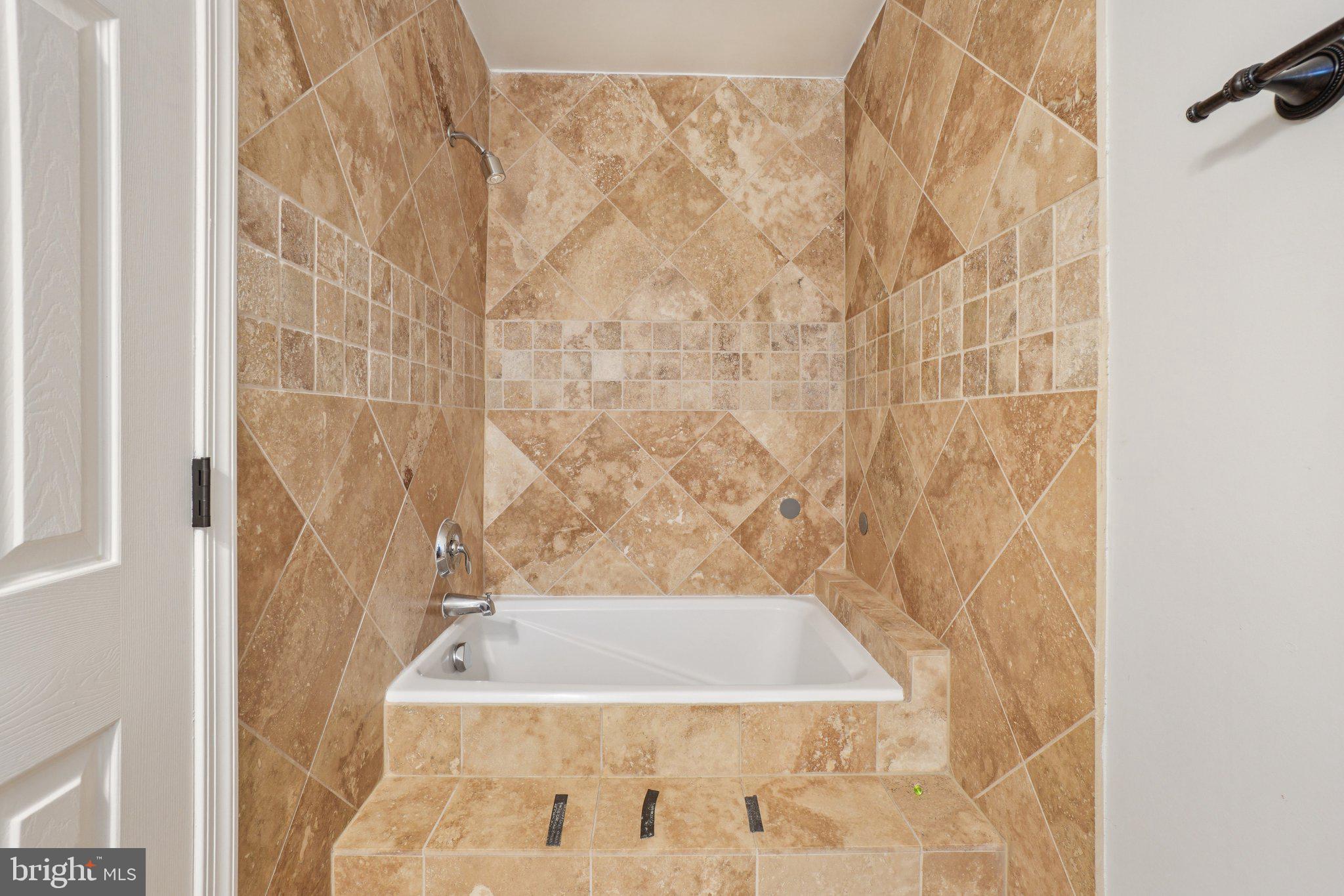 728 MARYLAND AVENUE NE