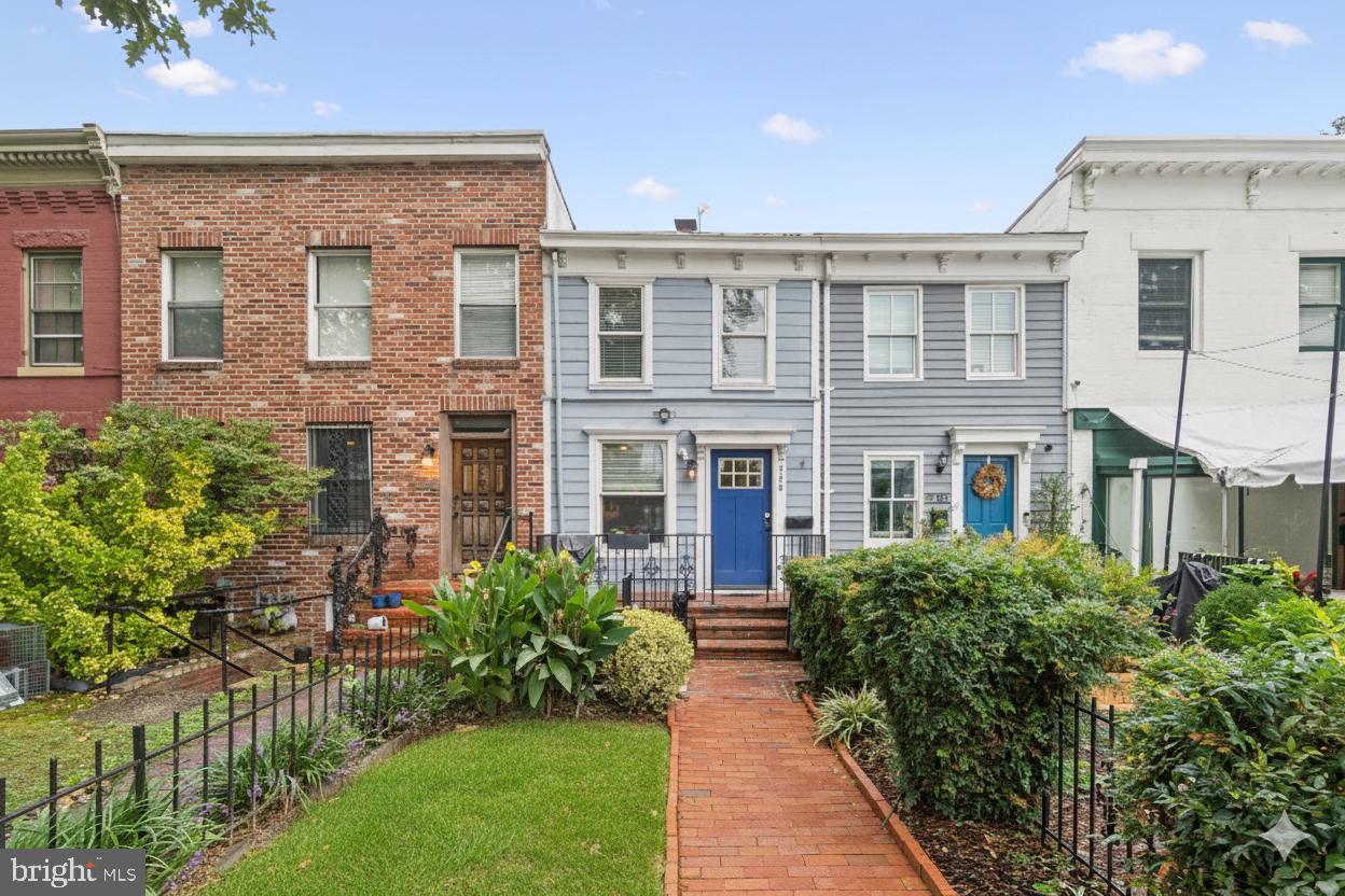 728 MARYLAND AVENUE NE