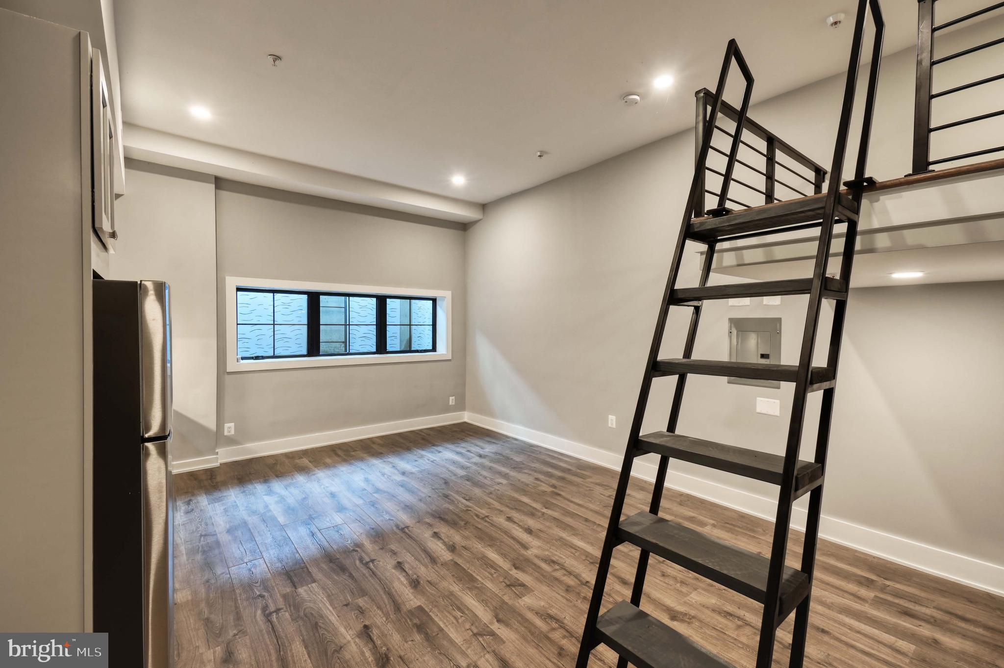 2013 BENNING ROAD NE 1