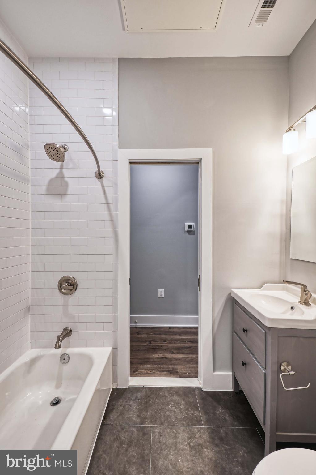 2013 BENNING ROAD NE 1