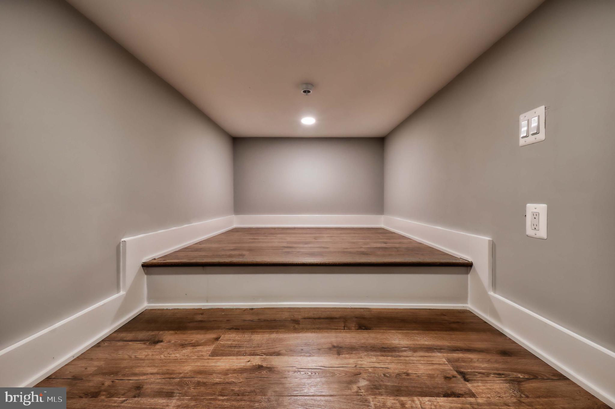 2013 BENNING ROAD NE 1