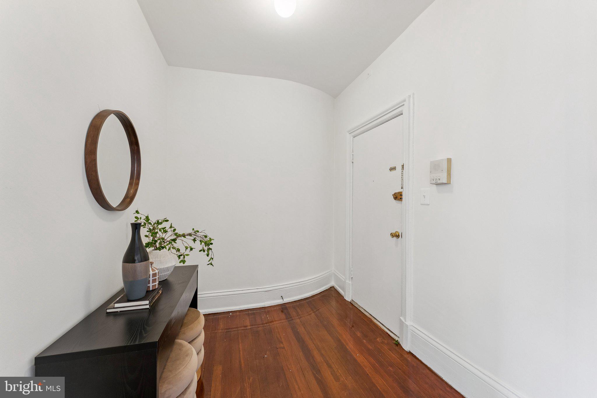 1840 MINTWOOD PLACE NW 203