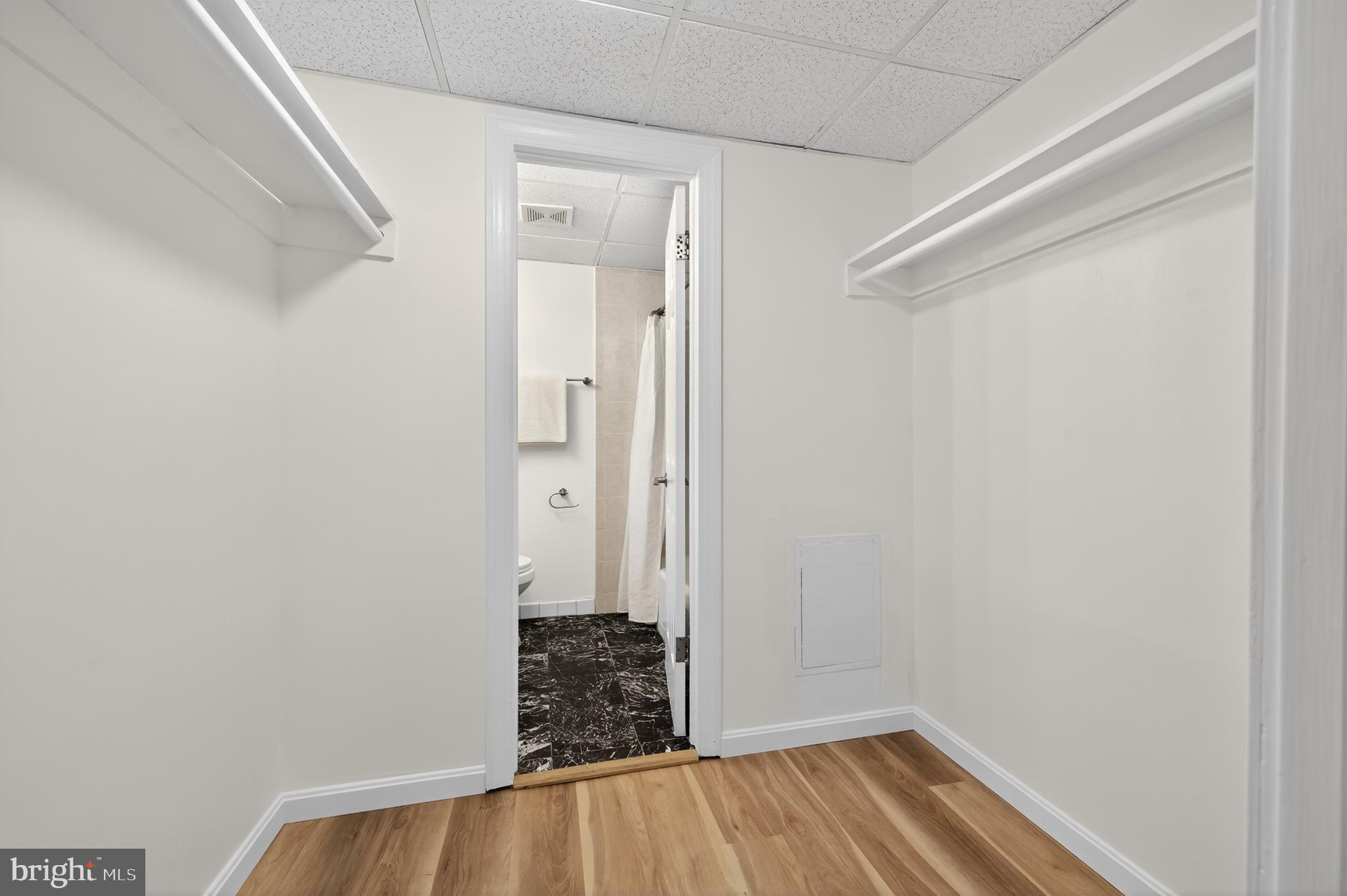 1514 17TH STREET NW B6