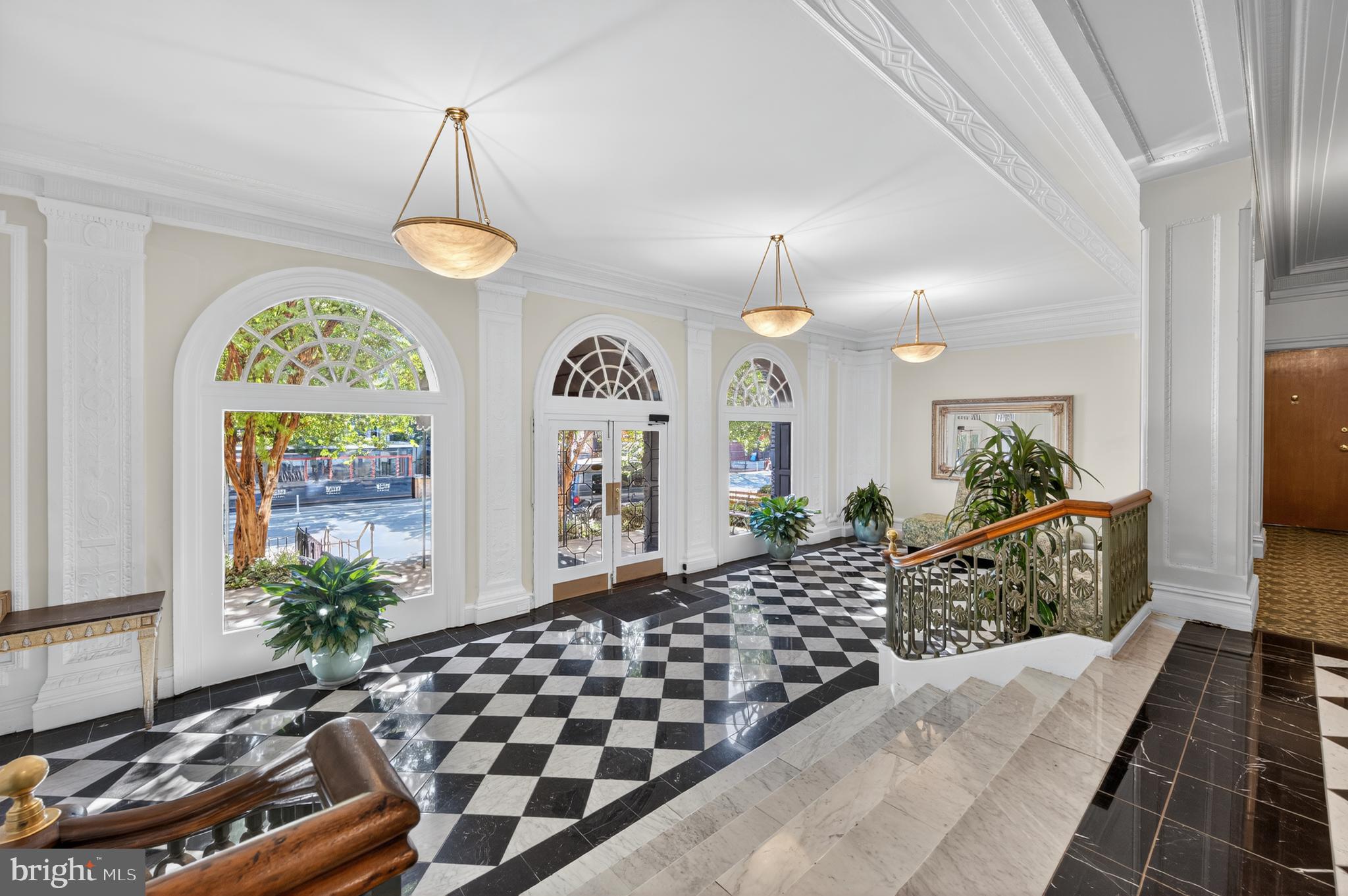 1514 17TH STREET NW B6