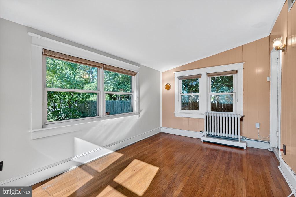 213 VAN BUREN STREET NW