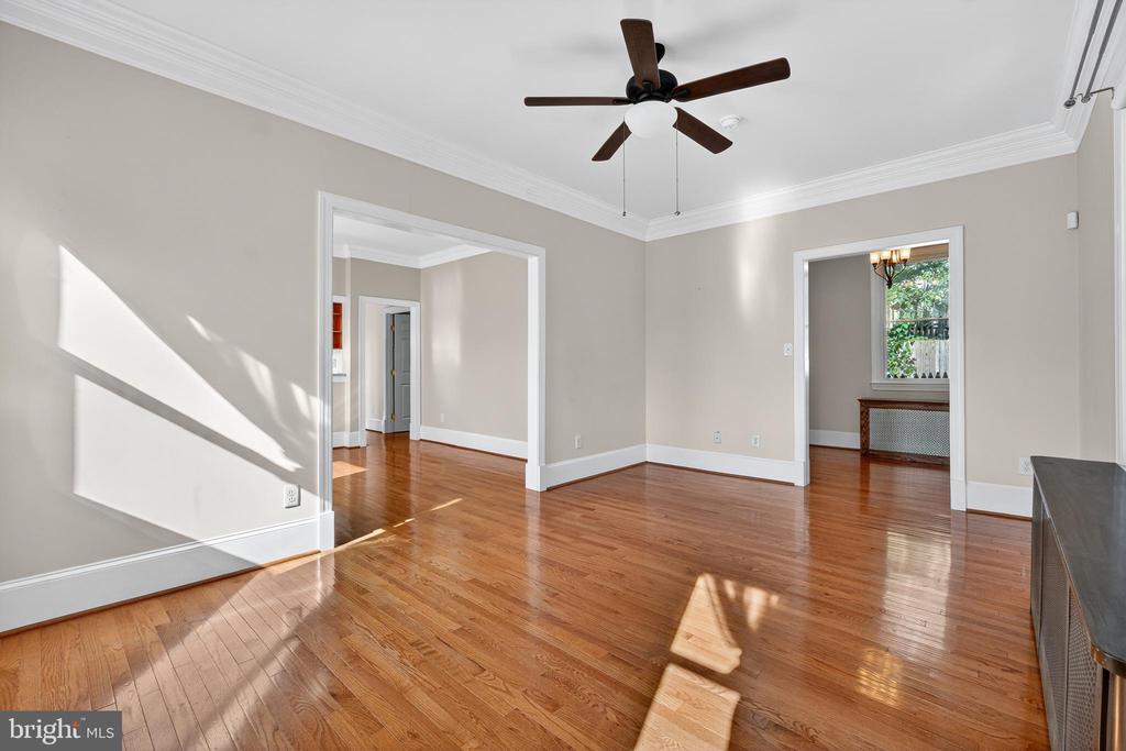 213 VAN BUREN STREET NW