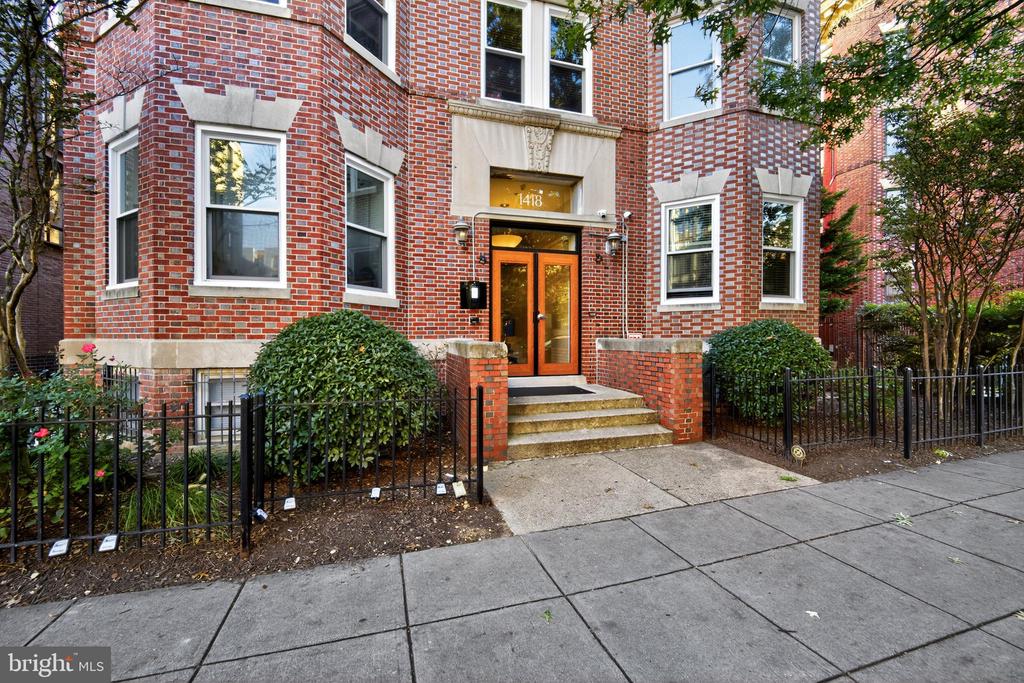 1418 W STREET NW 202