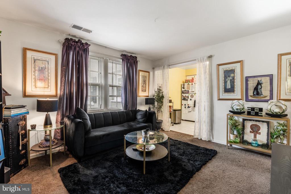 3814 V STREET SE 101