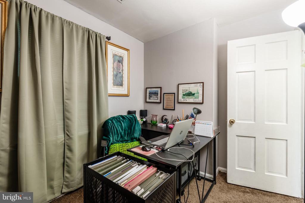 3814 V STREET SE 101