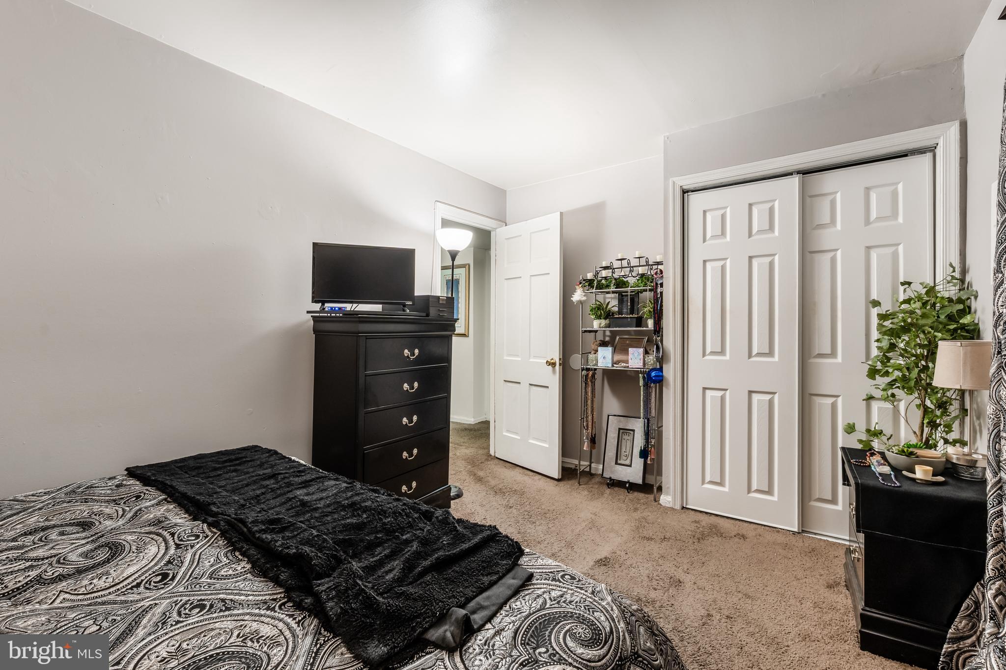 3814 V STREET SE 101