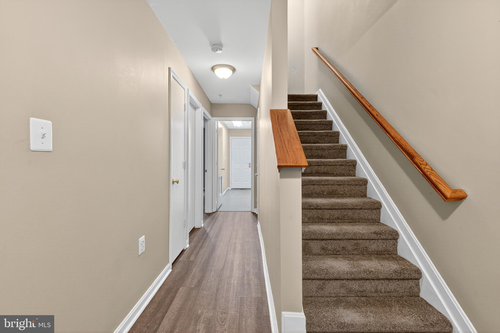 831 MARJORIE COURT SE