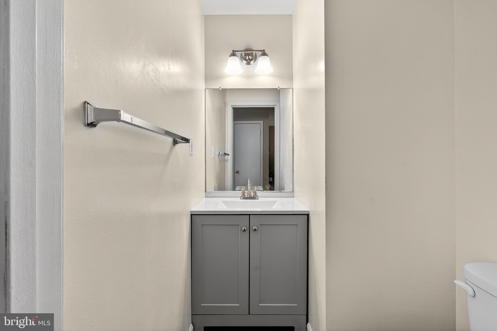 831 MARJORIE COURT SE