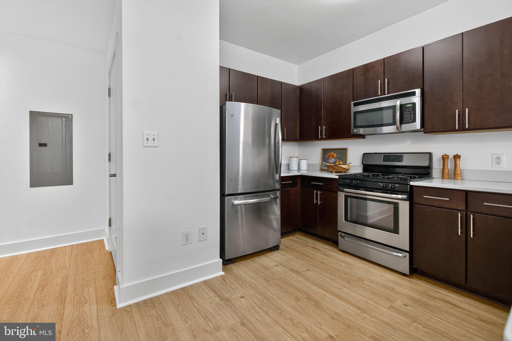 1812 NORTH CAPITOL STREET NW 302