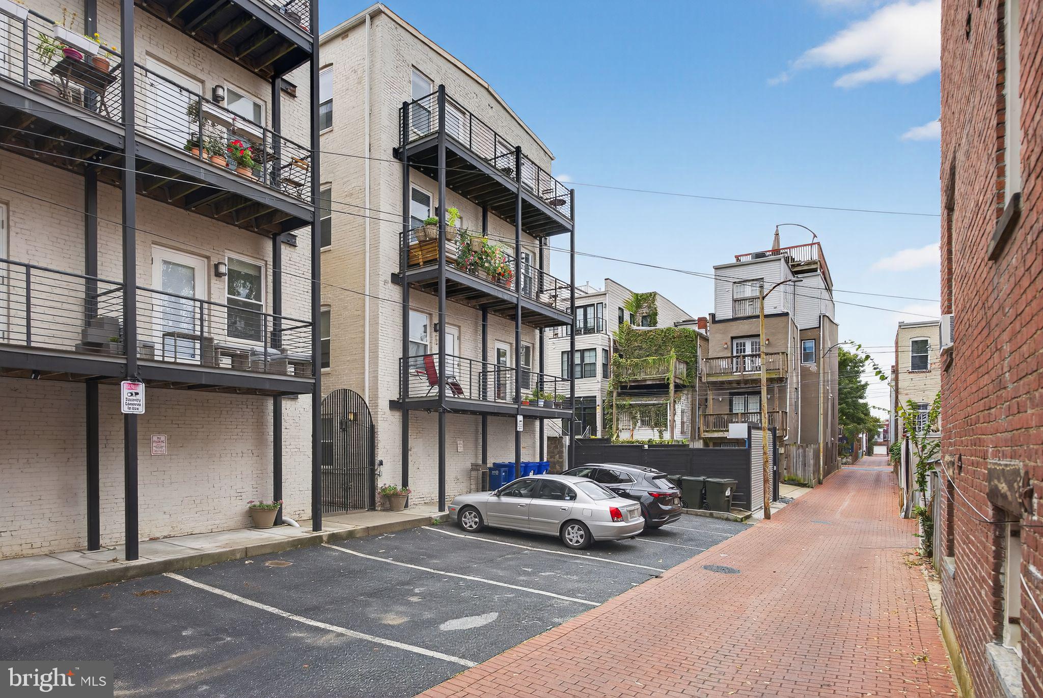 1812 NORTH CAPITOL STREET NW 302