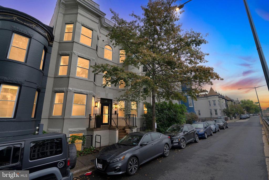 1812 NORTH CAPITOL STREET NW 302