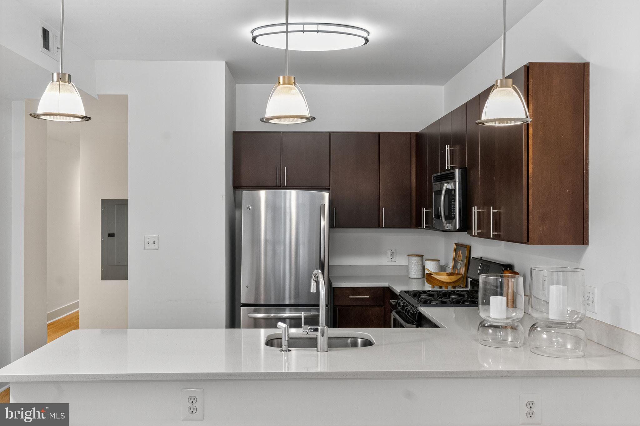 1812 NORTH CAPITOL STREET NW 302